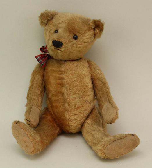 Image for Live and Online Doll Auction - From the Collections of Rosemarie Snyder and Regina Steele (Part Two) and the Estate of Grace Olsen: 10-3-18