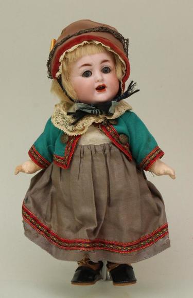 Image for Live and Online Doll Auction - From the Collections of Rosemarie Snyder and Regina Steele (Part Two) and the Estate of Grace Olsen: 10-3-18