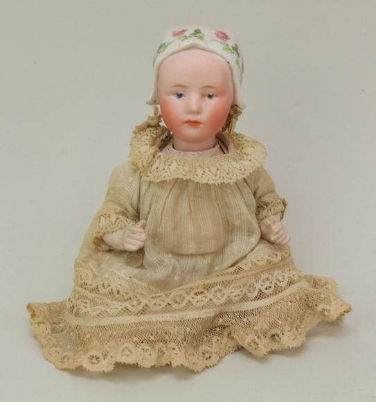 Image for Live and Online Doll Auction - From the Collections of Rosemarie Snyder and Regina Steele (Part Two) and the Estate of Grace Olsen: 10-3-18