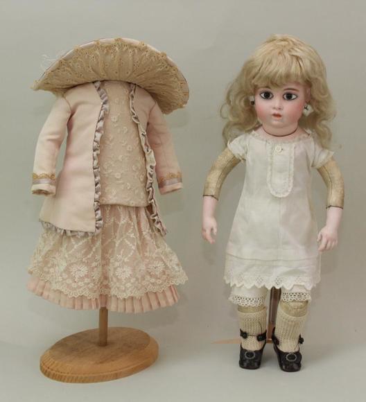 Image for Live and Online Doll Auction - From the Collections of Rosemarie Snyder and Regina Steele (Part Two) and the Estate of Grace Olsen: 10-3-18