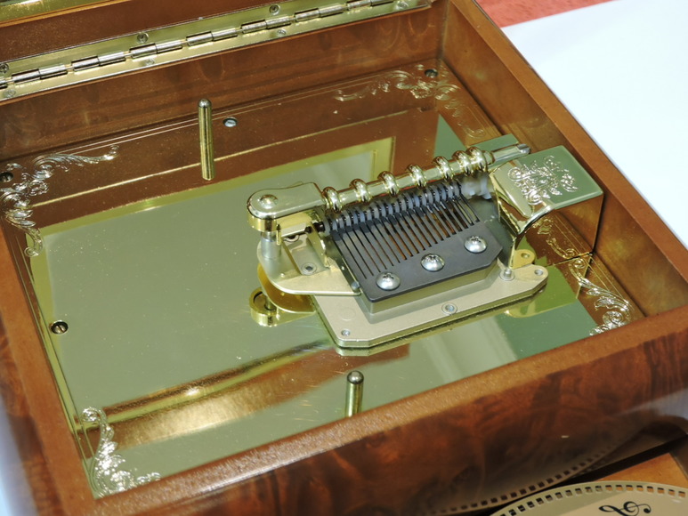 Image for CHRISTMAS HOLIDAY MUSIC PLAYER