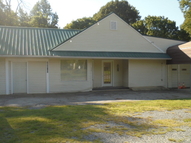 Image for REAL ESTATE AUCTION~ 4/BR 1.5/BA w/Garage/Shop/Apartment/Store ~Randleman