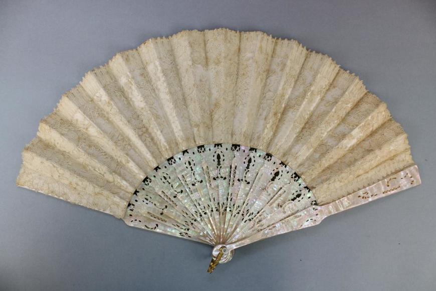 Image for Live and Online - Collector's Auction: 9-20-18