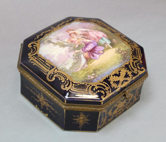 Image for Live and Online - Collector's Auction: 9-20-18