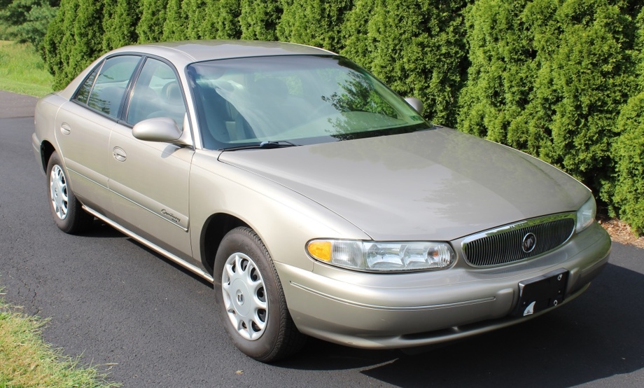 Image for Galler/Estate and Vehicle Auction with Sports Memorabilia: 9-27-18