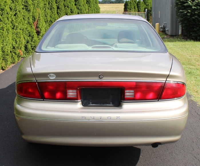 Image for Galler/Estate and Vehicle Auction with Sports Memorabilia: 9-27-18