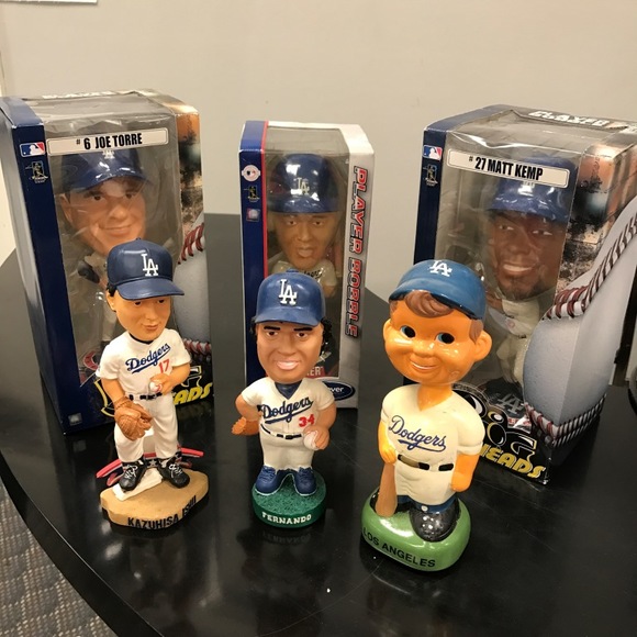 Image for Galler/Estate and Vehicle Auction with Sports Memorabilia: 9-27-18