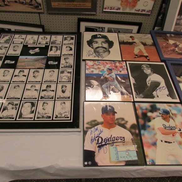 Image for Galler/Estate and Vehicle Auction with Sports Memorabilia: 9-27-18