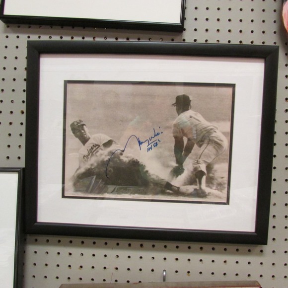 Image for Galler/Estate and Vehicle Auction with Sports Memorabilia: 9-27-18