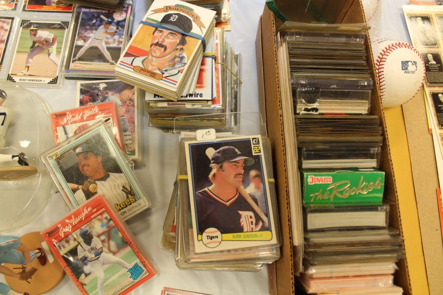 Image for Galler/Estate and Vehicle Auction with Sports Memorabilia: 9-27-18