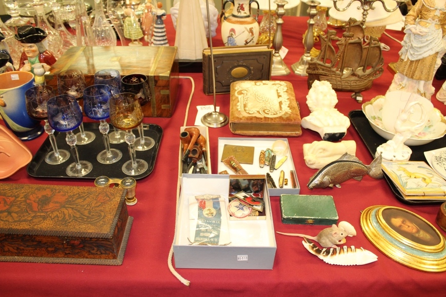 Image for Galler/Estate and Vehicle Auction with Sports Memorabilia: 9-27-18