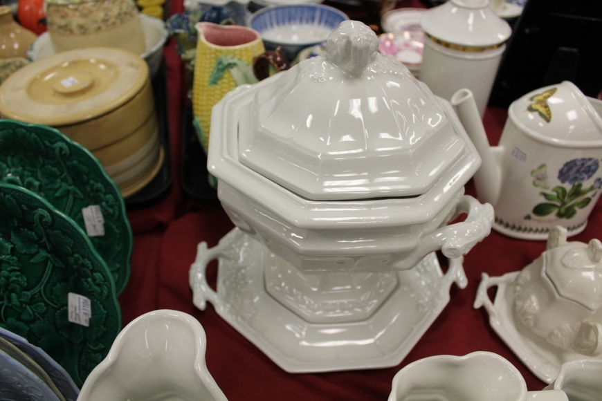 Image for Galler/Estate and Vehicle Auction with Sports Memorabilia: 9-27-18