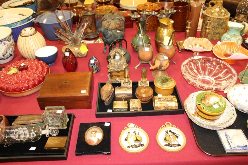 Image for Galler/Estate and Vehicle Auction with Sports Memorabilia: 9-27-18