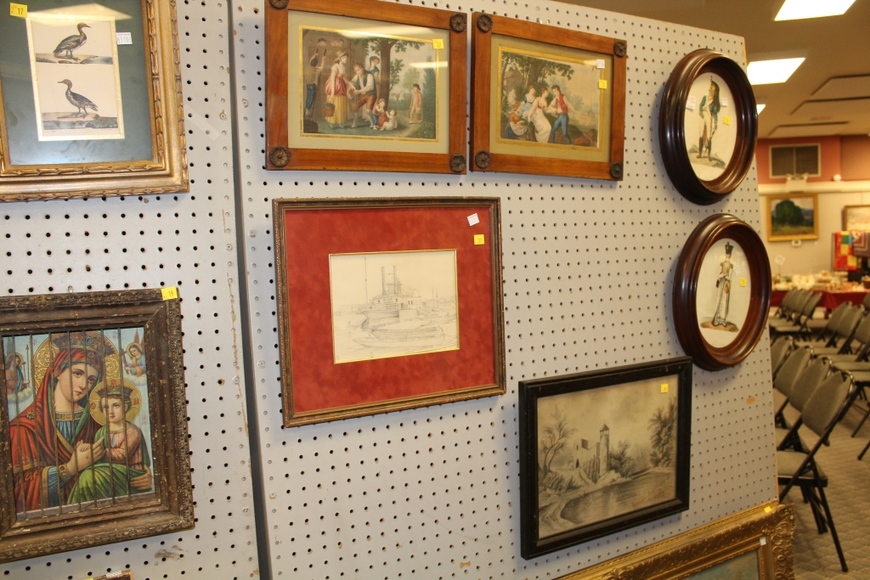 Image for Galler/Estate and Vehicle Auction with Sports Memorabilia: 9-27-18