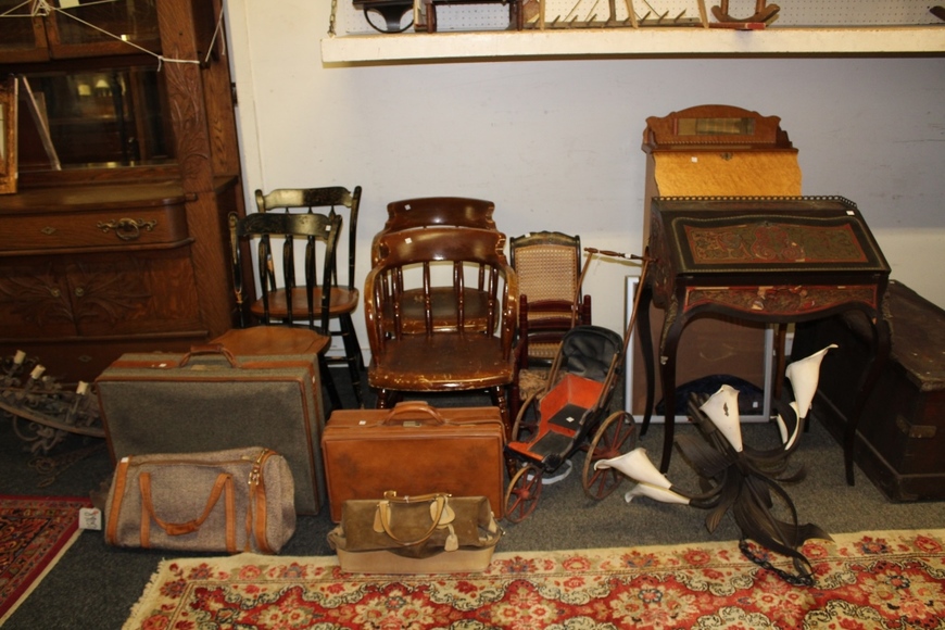 Image for Galler/Estate and Vehicle Auction with Sports Memorabilia: 9-27-18