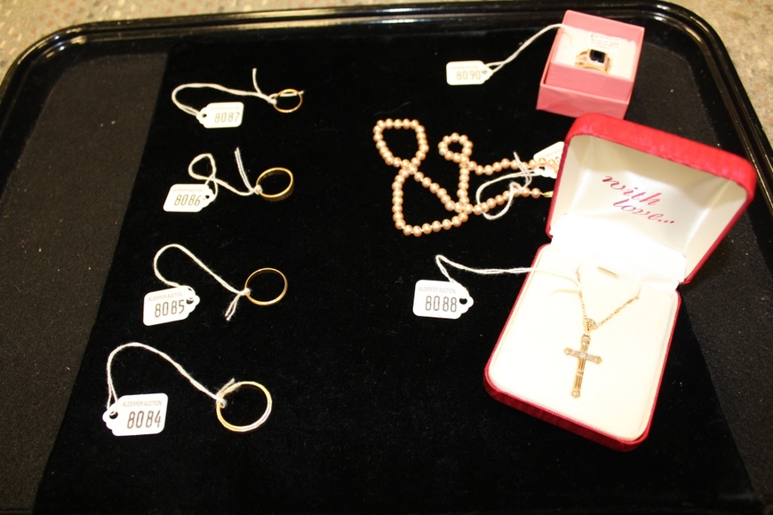 Image for Galler/Estate and Vehicle Auction with Sports Memorabilia: 9-27-18