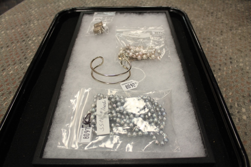 Image for Galler/Estate and Vehicle Auction with Sports Memorabilia: 9-27-18