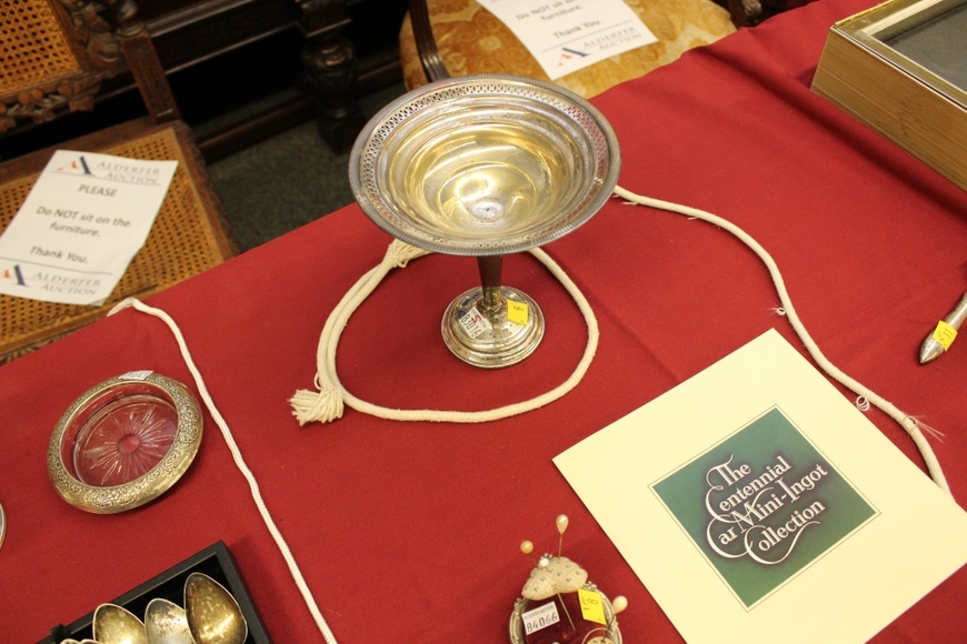 Image for Galler/Estate and Vehicle Auction with Sports Memorabilia: 9-27-18