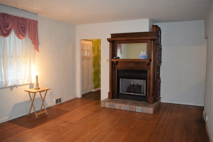 Image for Real Estate Auction - Glenside, PA: 10-25-18