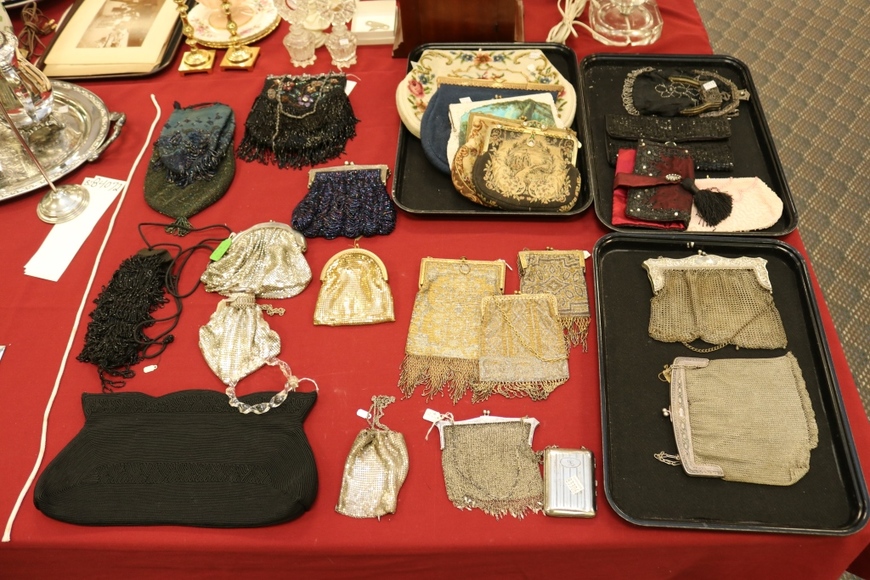 Image for Gallery/Estate Auction with Dolls: 10-11-18