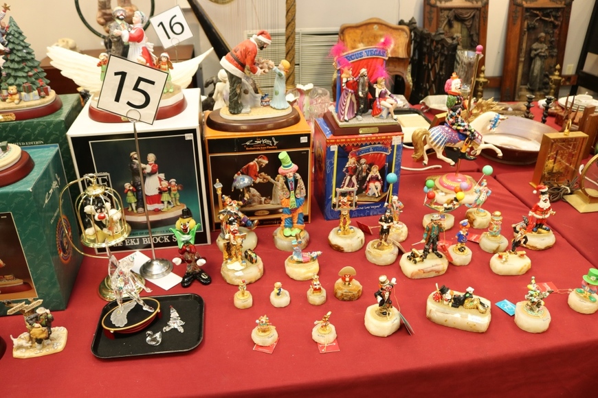 Image for Gallery/Estate Auction with Dolls: 10-11-18