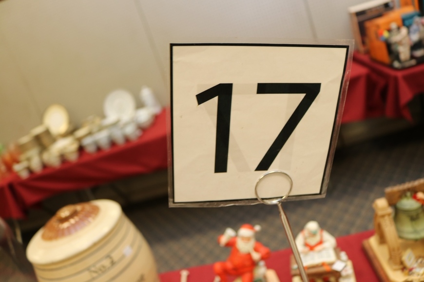 Image for Gallery/Estate Auction with Dolls: 10-11-18