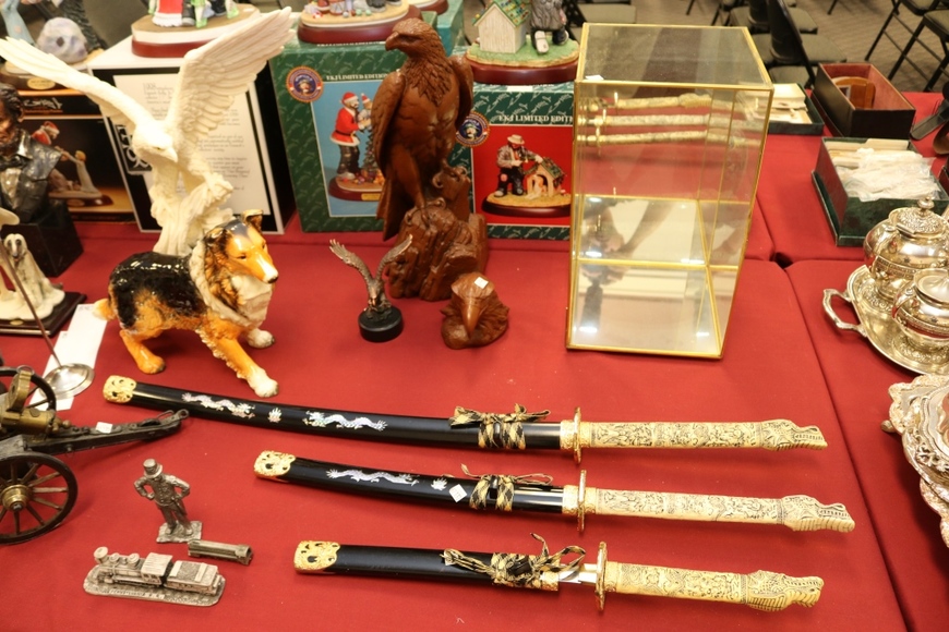 Image for Gallery/Estate Auction with Dolls: 10-11-18