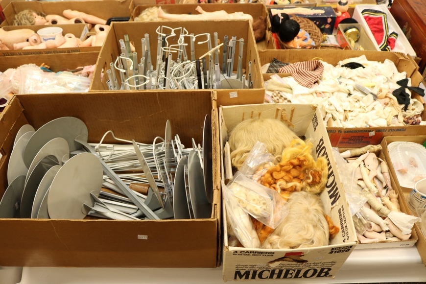 Image for Gallery/Estate Auction with Dolls: 10-11-18