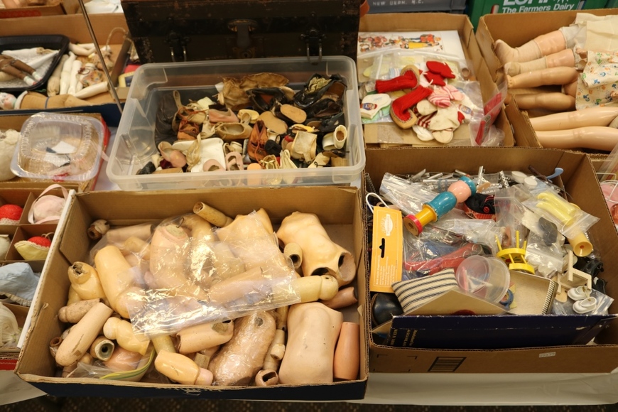 Image for Gallery/Estate Auction with Dolls: 10-11-18