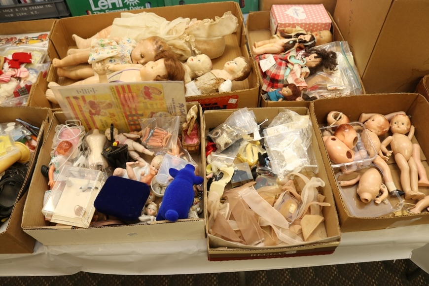 Image for Gallery/Estate Auction with Dolls: 10-11-18