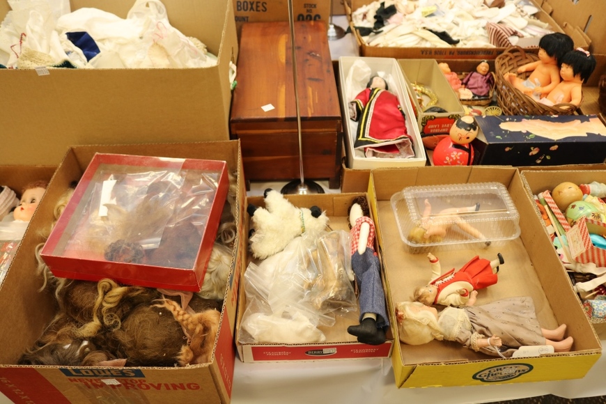 Image for Gallery/Estate Auction with Dolls: 10-11-18