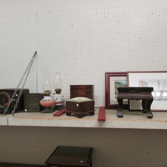 Image for Gallery/Estate Auction with Dolls: 10-11-18