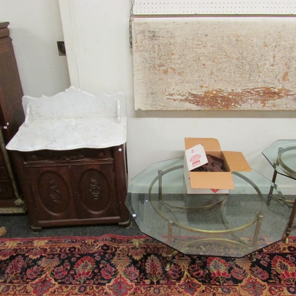 Image for Gallery/Estate Auction with Dolls: 10-11-18