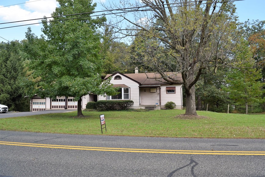 Image for Real Estate Auction - Perkiomenville, PA: POSTPONED Until Friday, November 16th at 4:00 PM