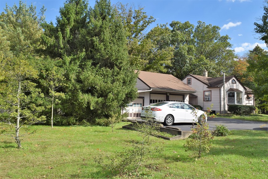 Image for Real Estate Auction - Perkiomenville, PA: POSTPONED Until Friday, November 16th at 4:00 PM