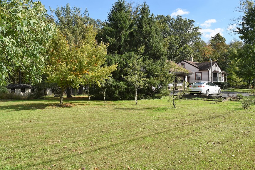Image for Real Estate Auction - Perkiomenville, PA: POSTPONED Until Friday, November 16th at 4:00 PM