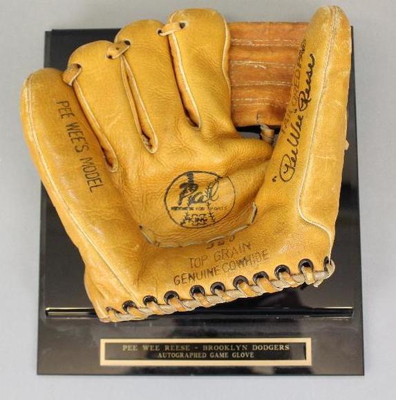 Image for Gallery Auction with Tools and Sports Memorabilia: 11-29-18