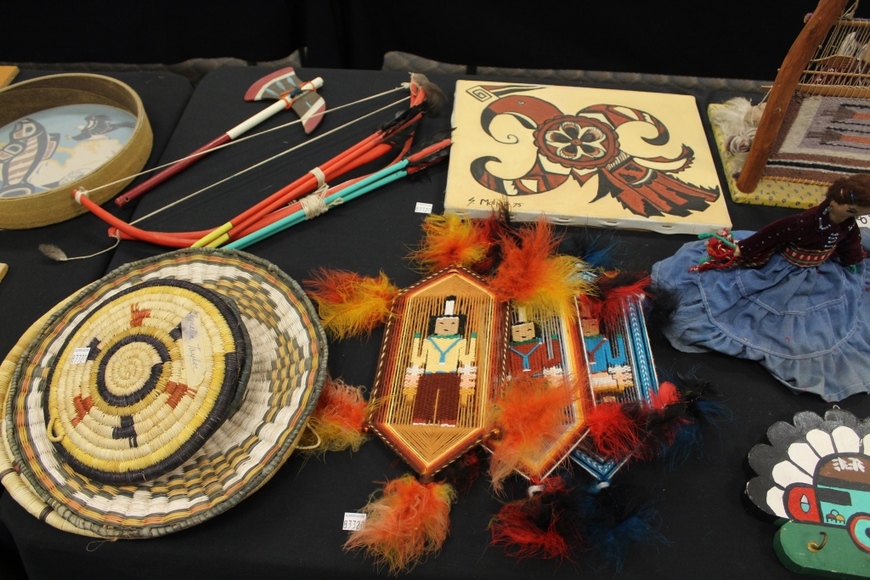 Image for Native American Collectible Auction: 11-1-18