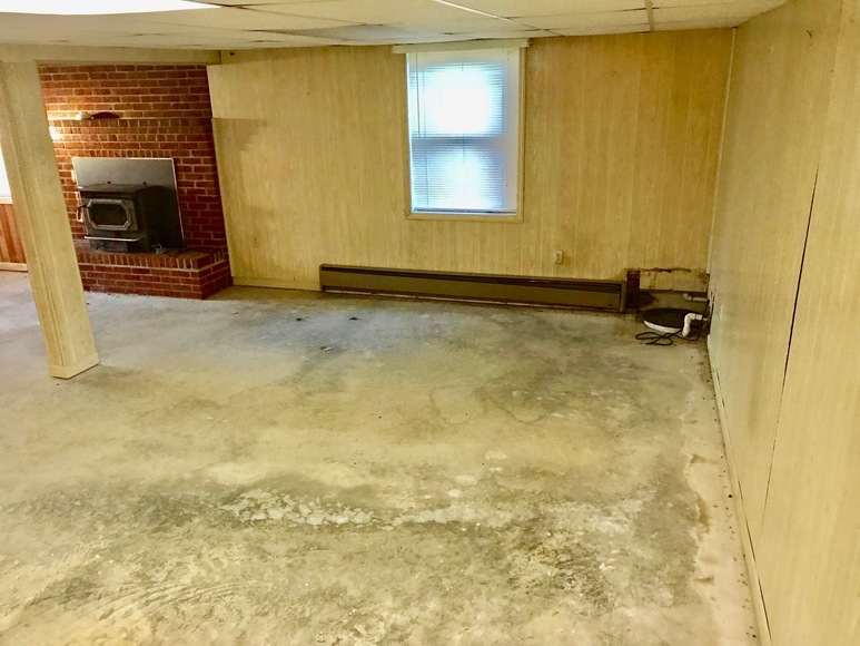 Image for Solid 3 BR/3 BA Brick Ranch Style Home w/Basement--Sells to the Highest Bidder!!