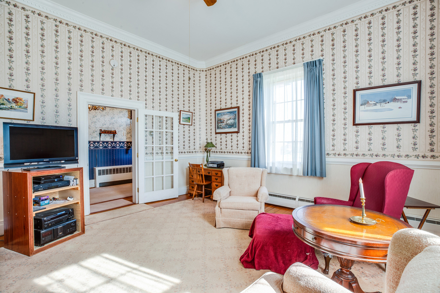 Image for Bear Wallow Farm/David Fultz House:  35 +/- Acres--Immaculately Restored and Historic 4 BR Home, Barn, Pastures & Fencing