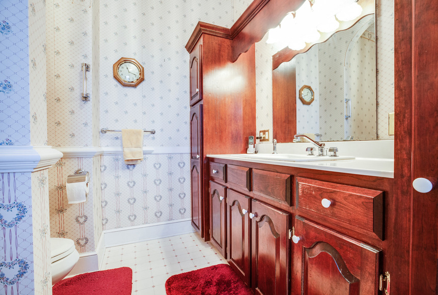 Image for Bear Wallow Farm/David Fultz House:  35 +/- Acres--Immaculately Restored and Historic 4 BR Home, Barn, Pastures & Fencing