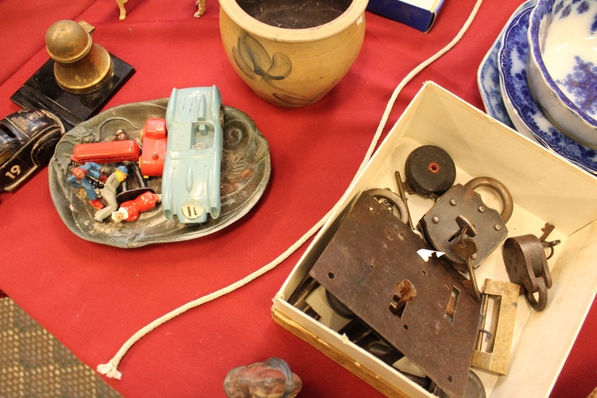 Image for Gallery Auction: 11-15-18 **Being Held As Scheduled at 10:00 AM**