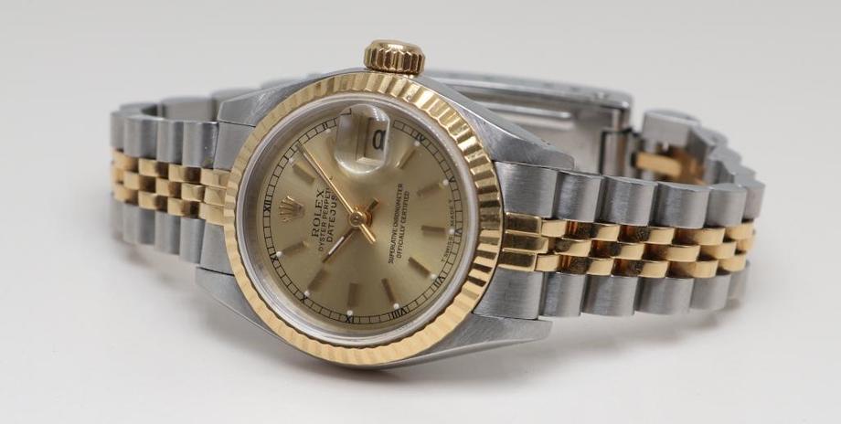 Image for Live and Online - Fine and Decorative Arts Auction: 12-6-18