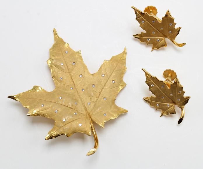 Image for Live and Online - Fine and Decorative Arts Auction: 12-6-18