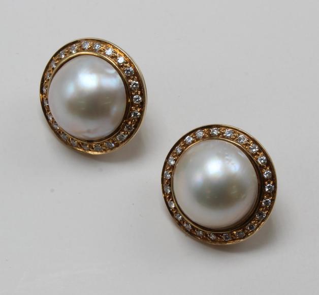 Image for Live and Online - Fine and Decorative Arts Auction: 12-6-18