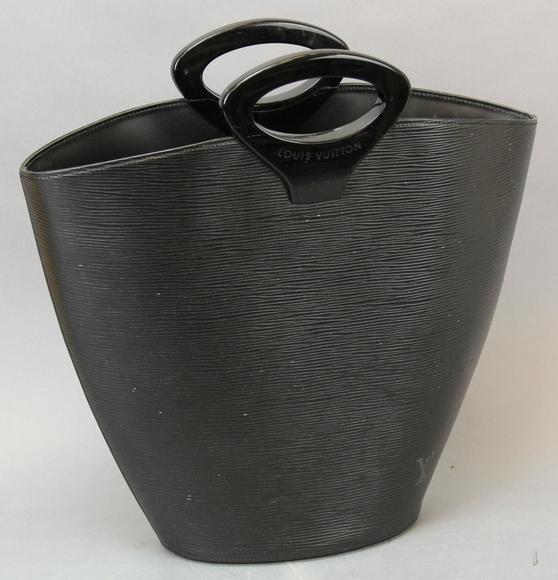 Image for Live and Online - Fine and Decorative Arts Auction: 12-6-18