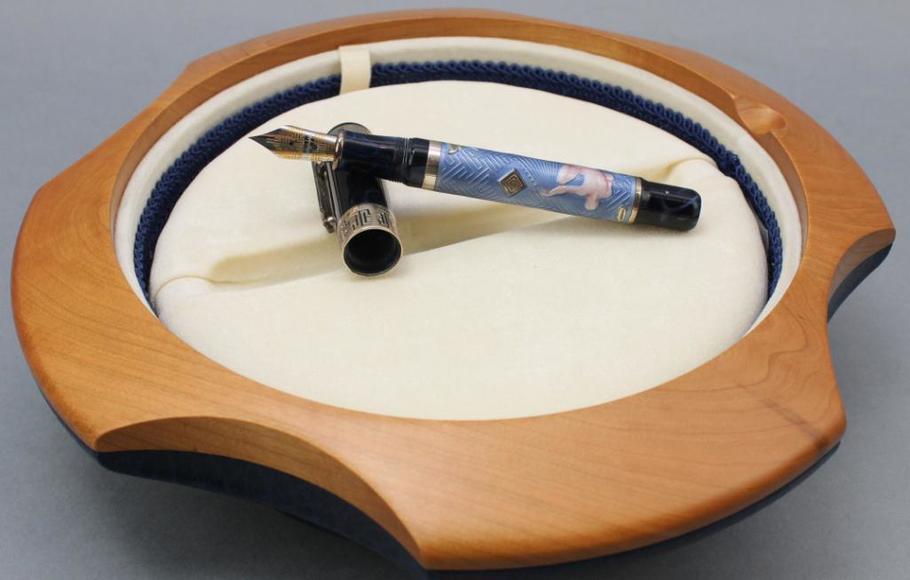 Image for Live and Online - Fine and Decorative Arts Auction: 12-6-18