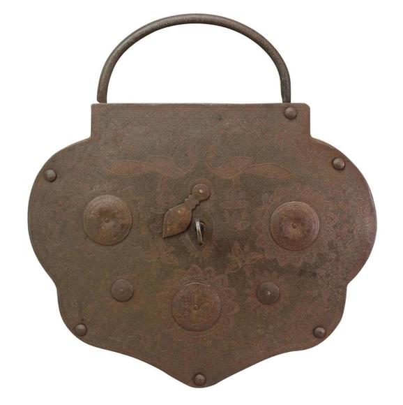 Image for Live and Online - Fine and Decorative Arts Auction: 12-6-18