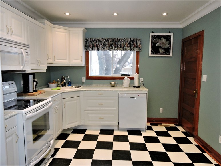 Image for REAL ESTATE AUCTION ELKHORN MANITOBA CANADA