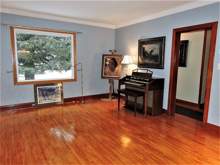 Image for REAL ESTATE AUCTION ELKHORN MANITOBA CANADA